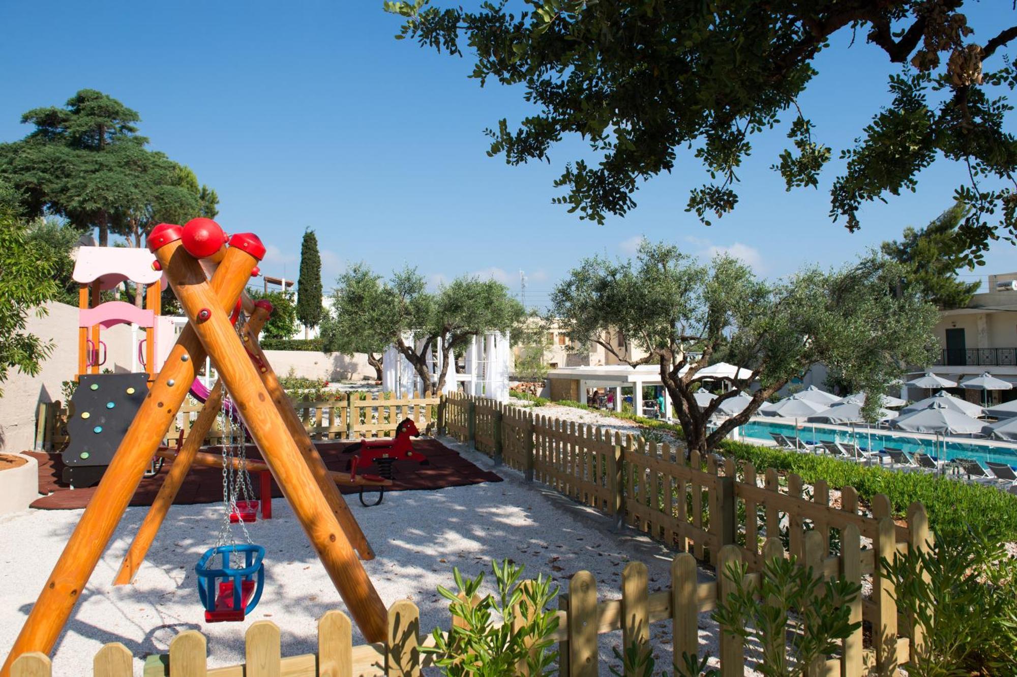 Sundance Apartments & Suites Hersonissos  Dış mekan fotoğraf
