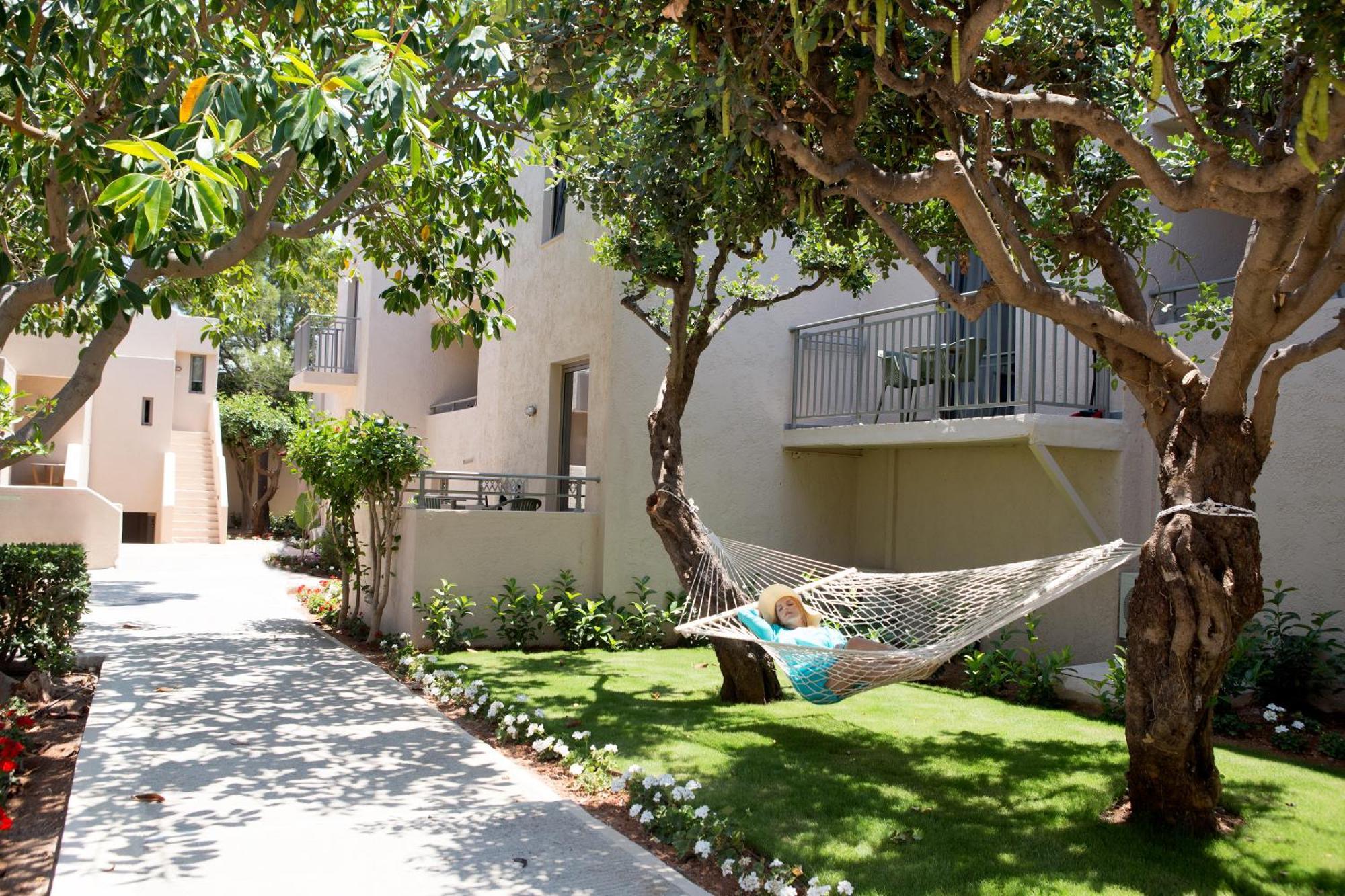Sundance Apartments & Suites Hersonissos  Dış mekan fotoğraf