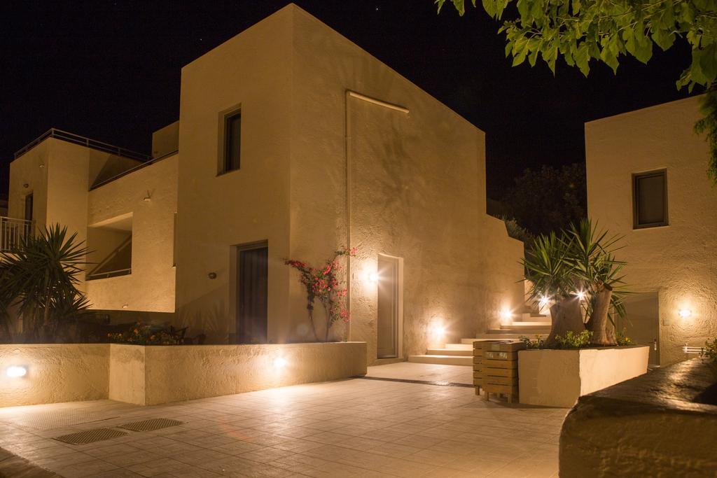 Sundance Apartments & Suites Hersonissos  Dış mekan fotoğraf
